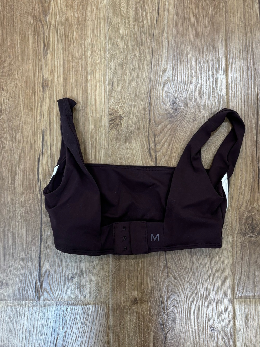 MONDAY BODY Sports Bra